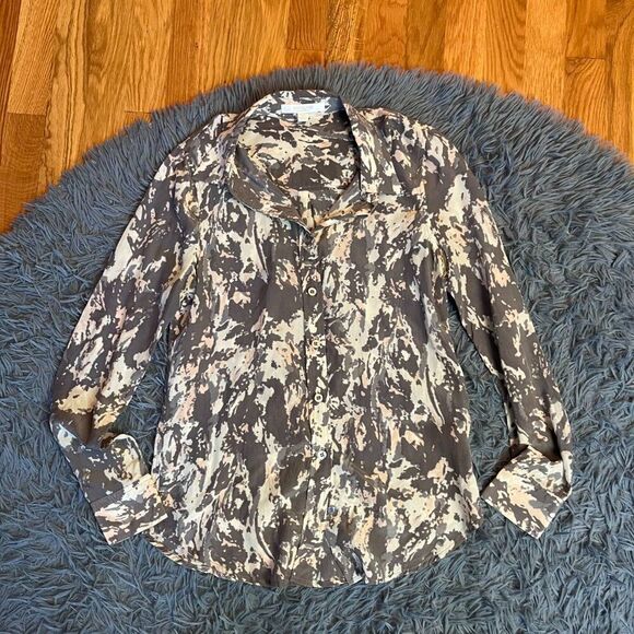 PiperLime Collection Abstract Print Silk Button Down Shirt Size XS - Picture 1 of 4